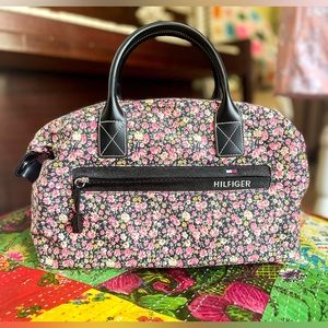 Tommy Hilfiger Floral Handbag